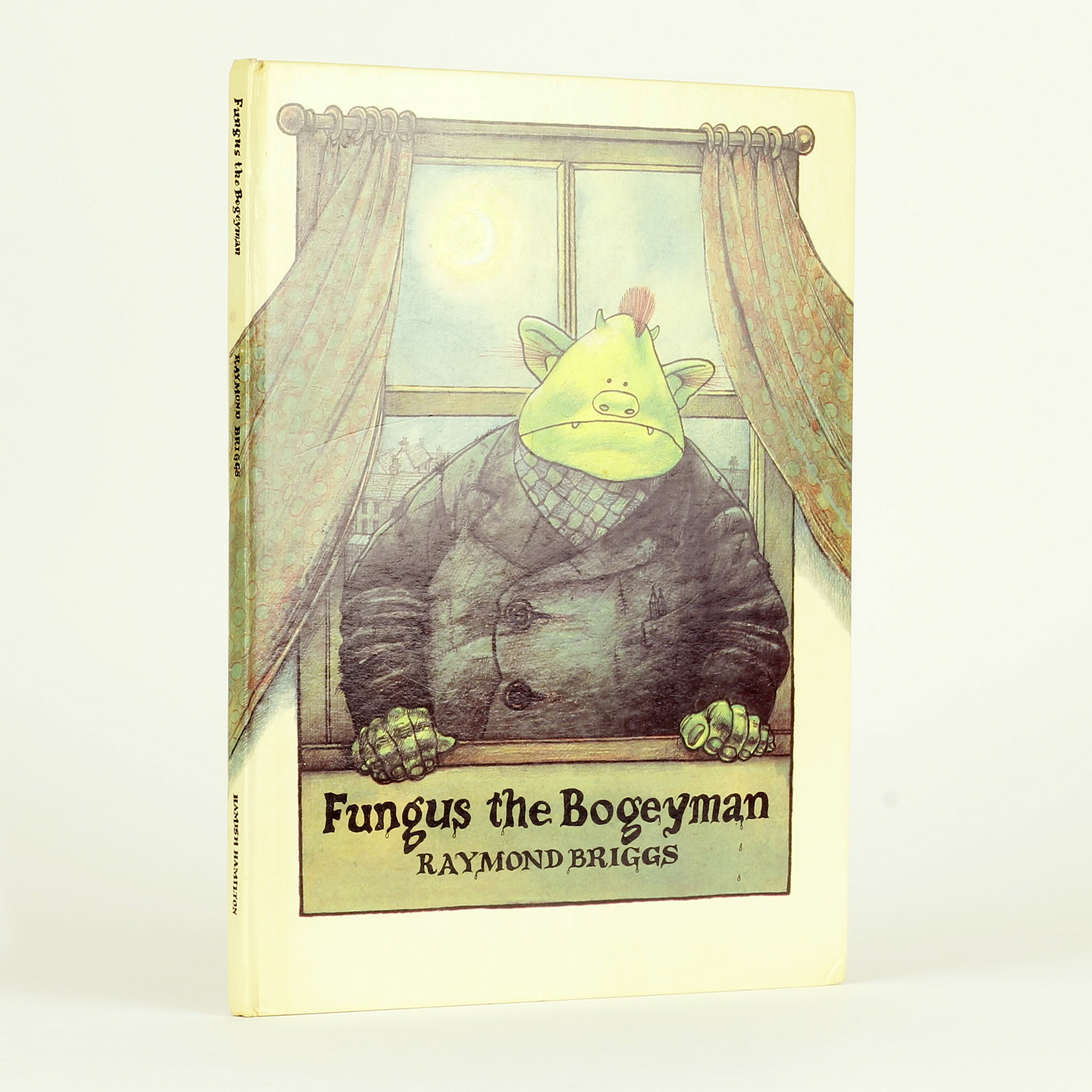 Fungus the Bogeyman by BRIGGS, Raymond Jonkers Rare Books Fungus the Bogeyman by BRIGGS, Raymond Jonkers Rare Books