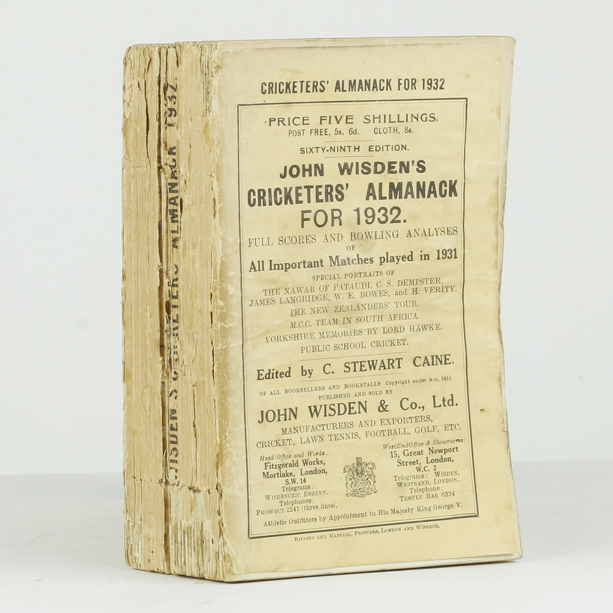 John Wisden's Cricketers' Almanack for 1932 - , 