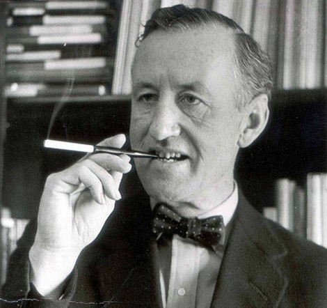  Ian FLEMING