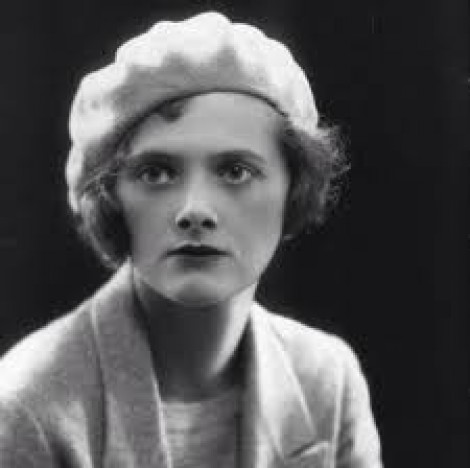  Daphne DU MAURIER