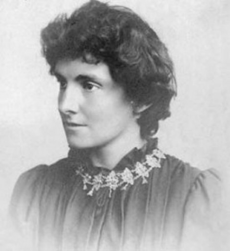  Edith NESBIT