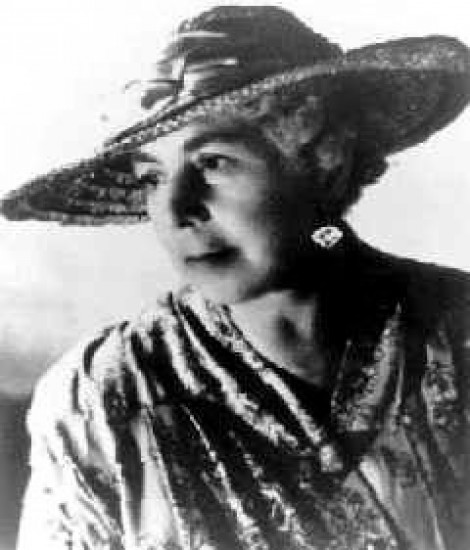  E.M. BRENT-DYER