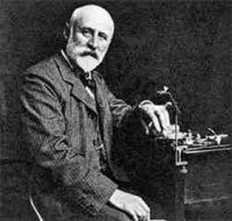  Frederic M. HALFORD